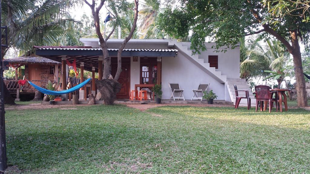 Yaye Guest House تيساماهاراما المظهر الخارجي الصورة