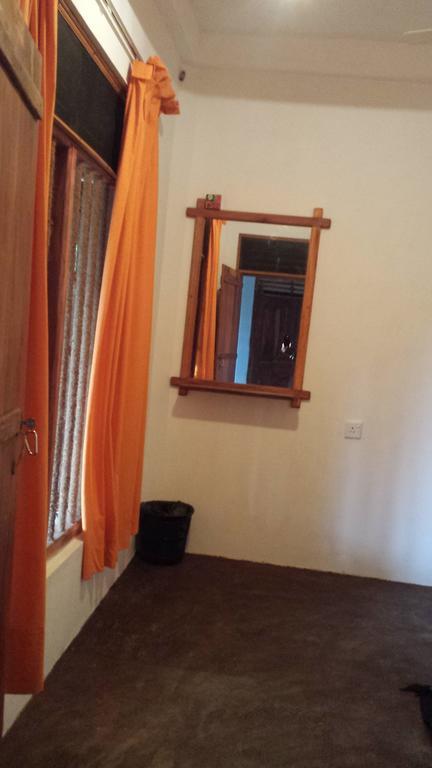 Yaye Guest House تيساماهاراما المظهر الخارجي الصورة